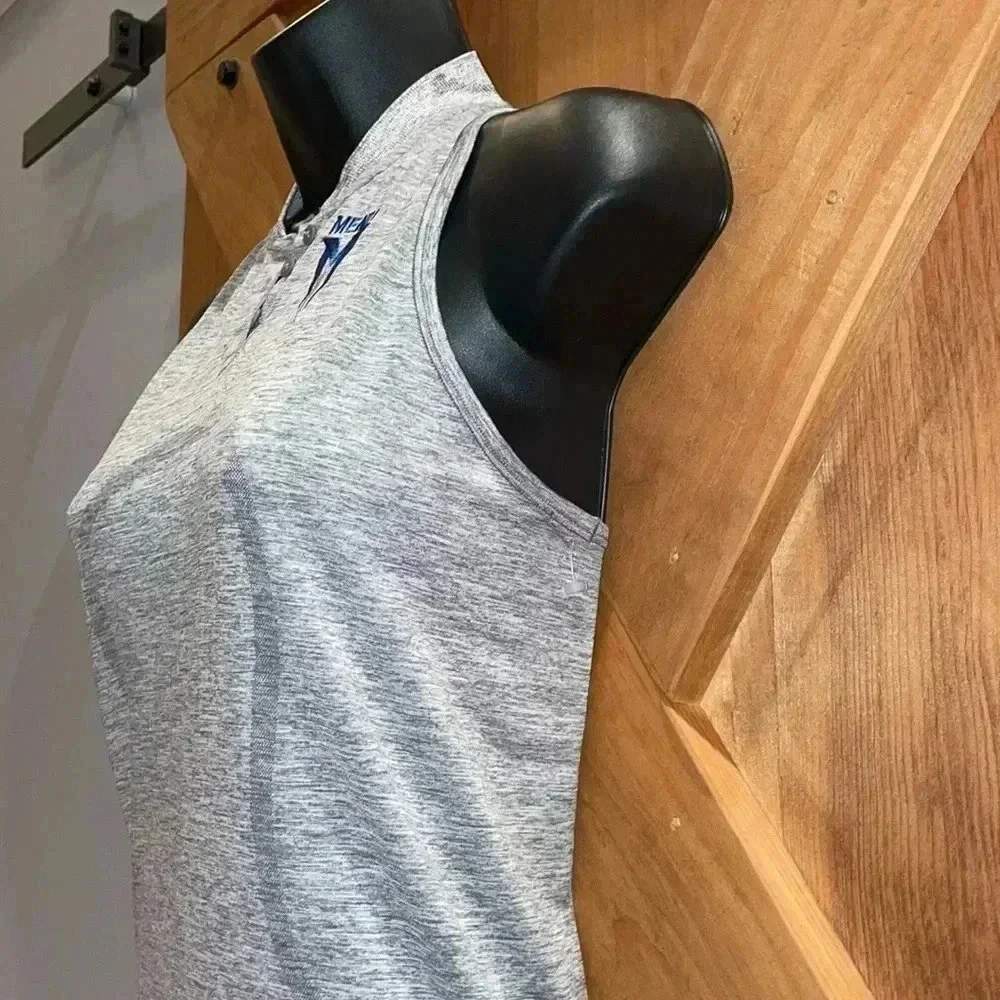 Lululemon Swifty Tech- 4 - Picture 3 of 9